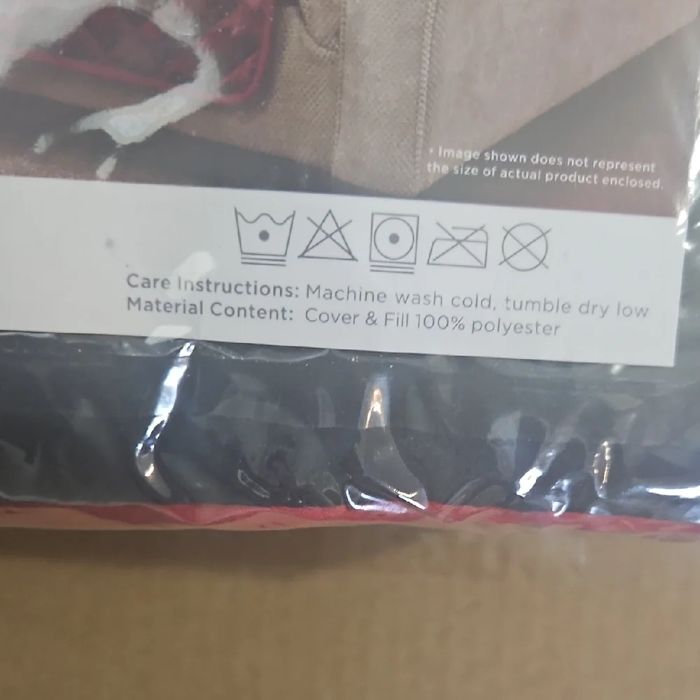 Reversible Red and Black Quilted Furniture Protector